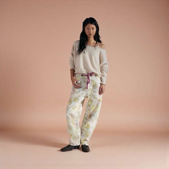 We The Free Free People Moxie Barrel Jeans – Ivory Combo Floral Flock – Size 32